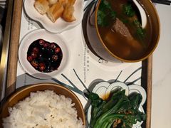 -静香HOUSE·全时段融合餐厅(七星欢乐颂店)