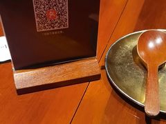 -SHAN山(前滩太古里店)