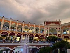 -佛罗伦萨小镇广佛名品奥特莱斯(疏港路店)