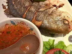 -大头虾越式风味餐厅(光明广场店)