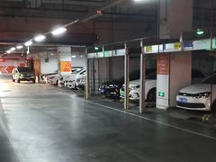 -悠方地下停车场