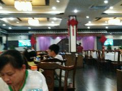 -鸿兴楼酒家(阜阳路店)
