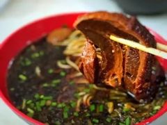 -小龙大肉面馆