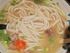 -鑫花溪牛肉米粉(凤凰街创始总店)