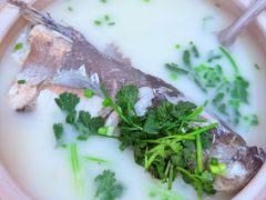 -天乐农家鱼头王(天目湖店)