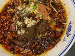 川味毛血旺-东北农家小院(定西路店)