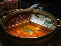 -湊湊火锅·茶憩(南京东路悦荟店)