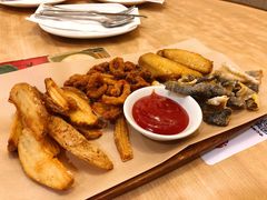 -必胜客(WOW中心城店)