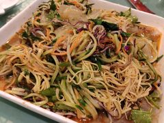 -吴记酱骨炖菜馆(康安路店)