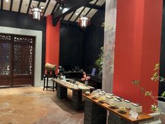 -龙悦湾酒家·八阵鱼生·渔人码头店