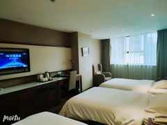 -怡华威斯达酒店(重庆医科大学附属儿童医院店)