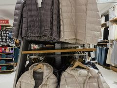 -优衣库(武汉国际广场店)