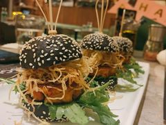 三文鱼小汉堡-OGGI TRATTORIA PIZZERIA(深业上城店)