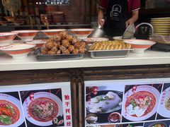 -钟方模白家肥肠粉(春熙店)