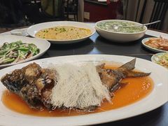 -梅利汴京烤鸭•开封豫菜地标店(东大街店)