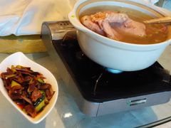 鸡汤-信合中州国际饭店