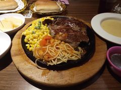 -豪客来牛排(人民东路店)