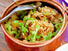 铜锅牛肝菌焖饭-中8楼风尚云南菜(颐堤港店)