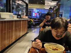-李先生牛肉面大王(济南火车站候车室店)
