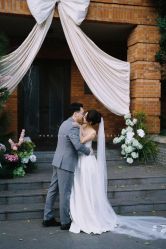-LOVE SHINE婚纱·红鼎庄龙凤褂·妈妈装定制