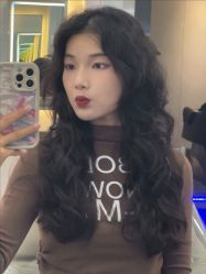 -YOUNG漾沙龙