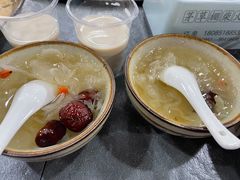 -咊记茅草棚柴火鸡(乌当店)