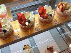 -花花卷卷·鲜食蛋糕(静安久光百货店)