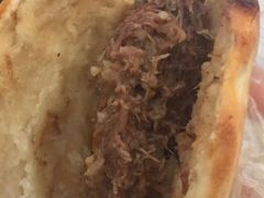 -老西关黄老太牛肉烧饼