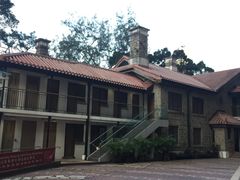 -香港大学