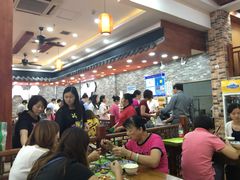 大堂-荣华基·现炒快餐(肇嘉浜路店)