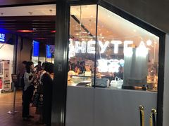 门面-喜茶(上海正大广场店)