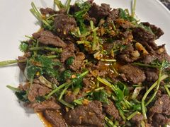 -臻鲜燕海鲜融合餐厅(金陵style店)
