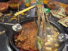 -灌县老妈砂锅串串香(万科红生活广场店)