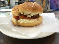 猪扒包-兰芳园(上环店)