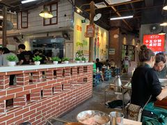 大堂-憨铁匠老火锅(龙岗万科里店)