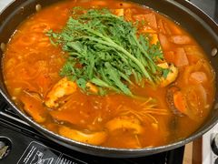 部队火锅-山海珍味韩国料理(奥城店)