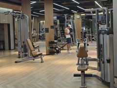 -威克健身游泳(万菱汇店)