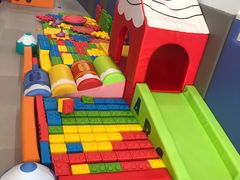 -戊辰亲子游泳俱乐部