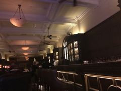 -LONG BAR 廊吧(外滩华尔道夫酒店)