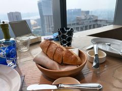 -潮餐厅·云端江景西餐厅·杭州柏悦酒店