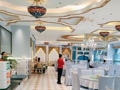 -马尔龙新疆饭店·清真(瑞景店)