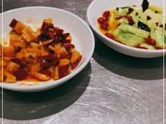 -姚姚酸菜鱼·金戈戈香港豉油鸡(喜荟城联名店)