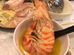 -鲜入围煮花胶鸡海鲜火锅