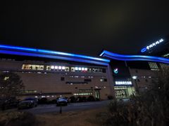 -莱茵体育生活馆