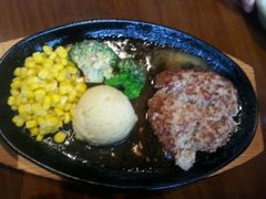 铃木肉饼-铃木食堂(帽儿胡同店)