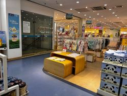 -爱婴室(上海浦建路店)