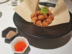 干炸功夫小丸子-悦融琥珀·京鲁菜·海味珍品(西单店)