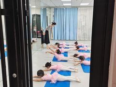 -梧桐花语舞蹈培训中心(潞城校区)
