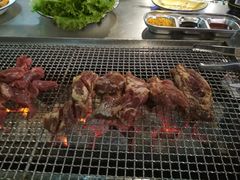 -马路牙子烧烤音乐酒馆(望京店)