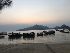 -那琴半岛地质海洋公园